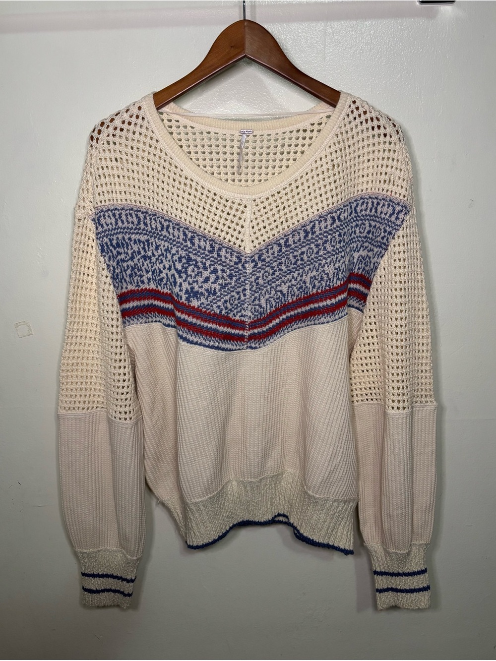 Free People Crochet Pullover Sweater Ivory Chevron Open Knit Size Large L FLAW